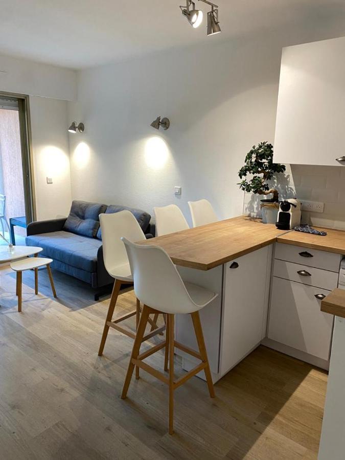 Appartement Avec Piscine 5 Min A Pieds Des Plages Vallauris Exteriér fotografie