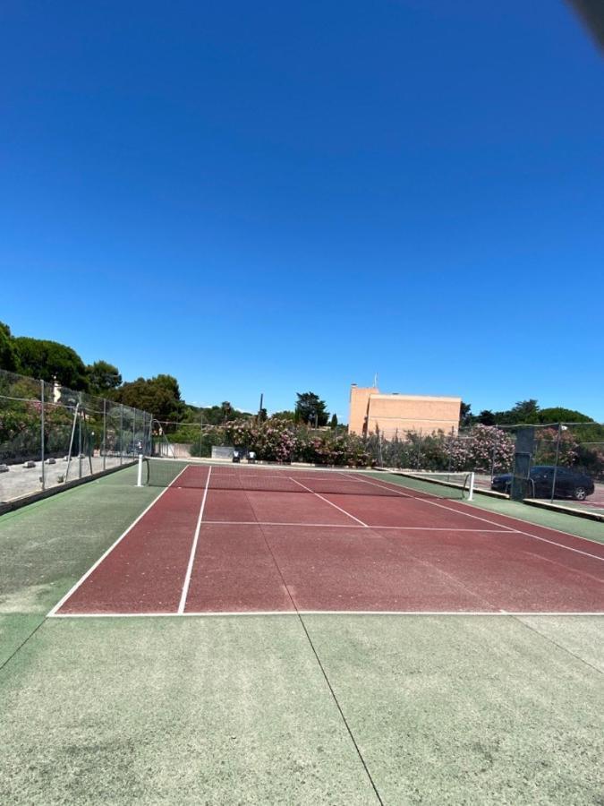 Appartement Avec Piscine 5 Min A Pieds Des Plages Vallauris Exteriér fotografie